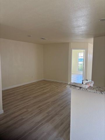 104 S Wall Street, Itasca, TX 76055