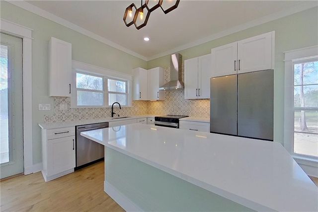 1002 Azalea Drive, Hoboken, GA 31542