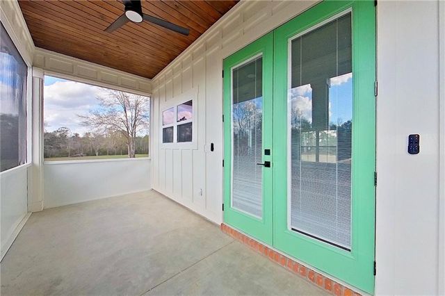 1002 Azalea Drive, Hoboken, GA 31542