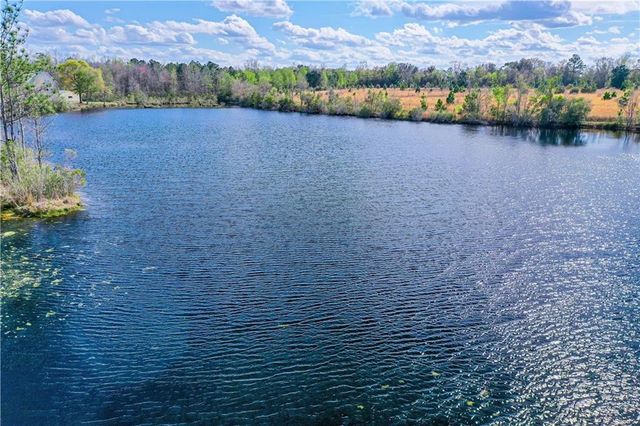 1002 Azalea Drive, Hoboken, GA 31542