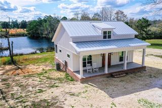 1002 Azalea Drive, Hoboken, GA 31542