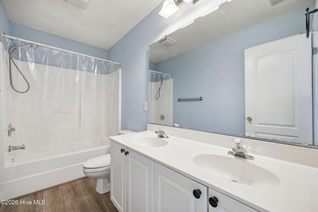 4001 Walkers Court, Winterville, NC 28590