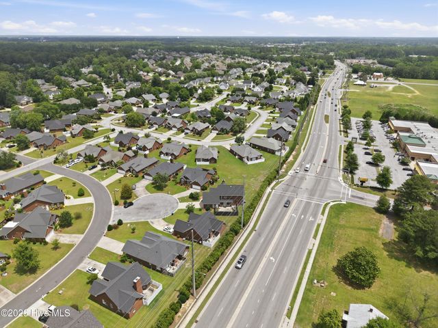 4001 Walkers Court, Winterville, NC 28590