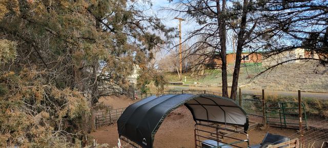 7467 Harpold Road, Klamath Falls, OR 97603