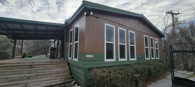 7467 Harpold Road, Klamath Falls, OR 97603