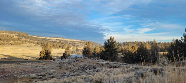 7467 Harpold Road, Klamath Falls, OR 97603