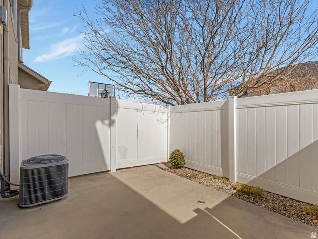 7826 S COOL WATER WAY, West Jordan, UT 84081