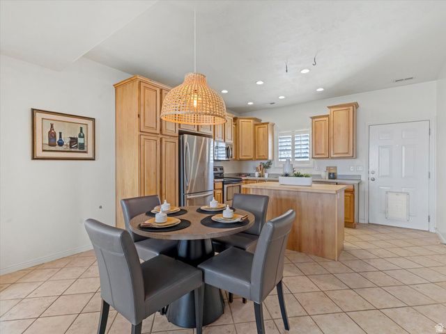 7826 S COOL WATER WAY, West Jordan, UT 84081
