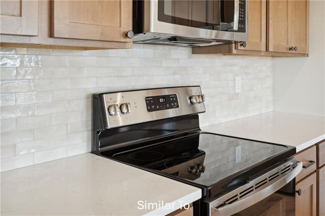 1545 Hazel Street, Pella, IA 50219