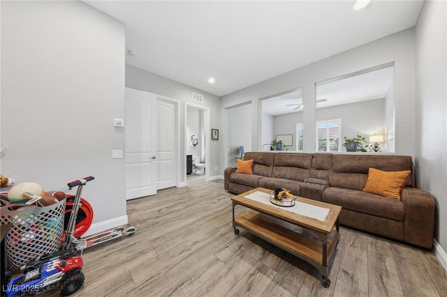 3443 Royal Fortune Drive, Las Vegas, NV 89141