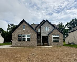 7291 Orrinshire Dr, Fairview, TN 37062
