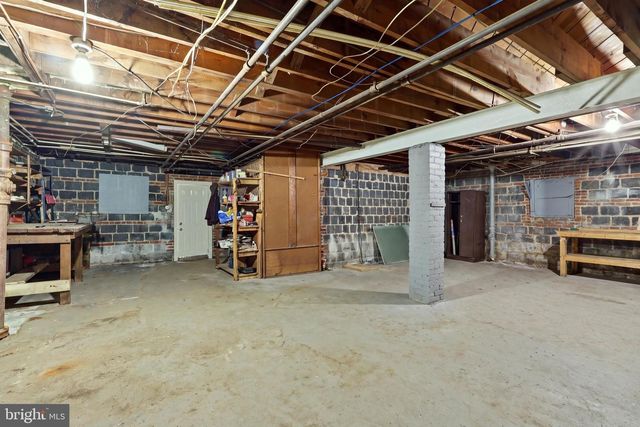 3956 SW MARTIN LUTHER KING JR AVE SW, Washington, DC 20032