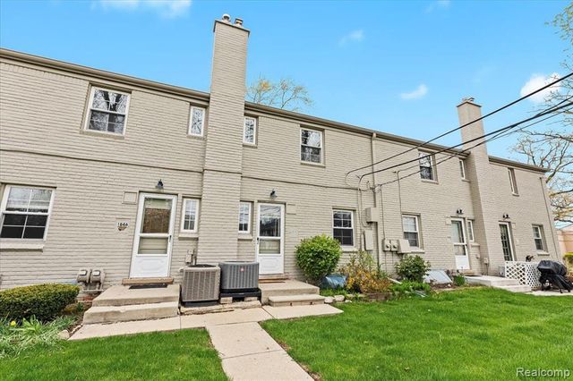 1858 Graefield Road, Birmingham, MI 48009