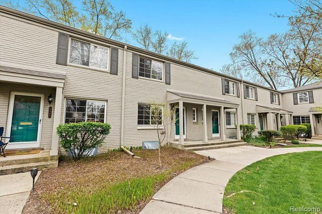 1858 Graefield Road, Birmingham, MI 48009