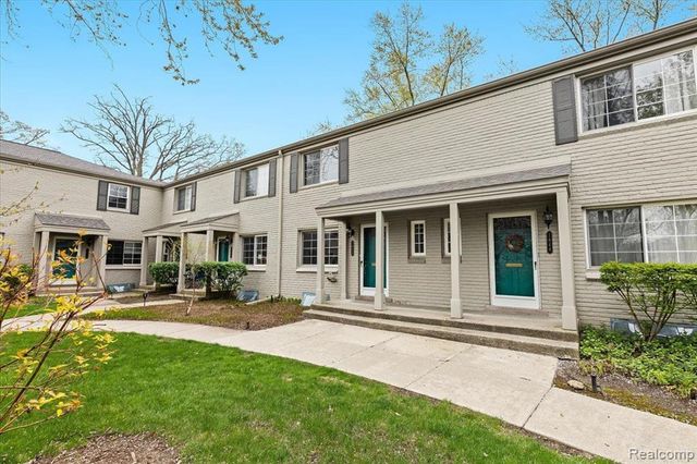 1858 Graefield Road, Birmingham, MI 48009