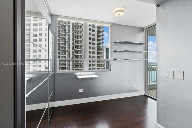 801 Brickell Key Blvd 2912, Miami, FL 33131