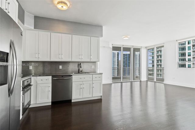 801 Brickell Key Blvd 2912, Miami, FL 33131