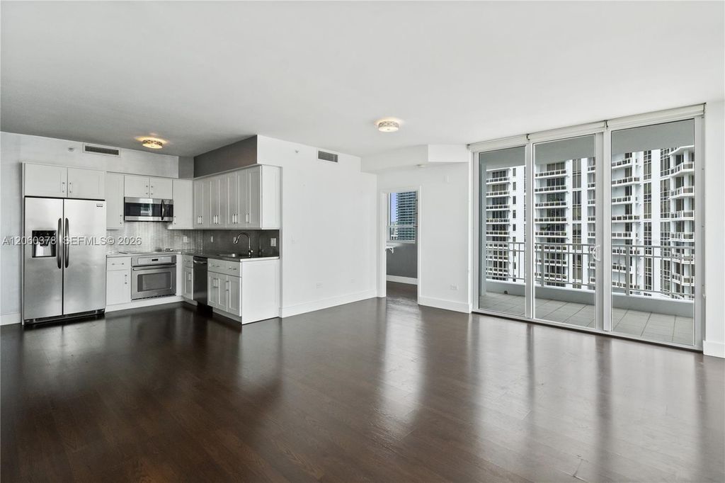 801 Brickell Key Blvd 2912, Miami, FL 33131