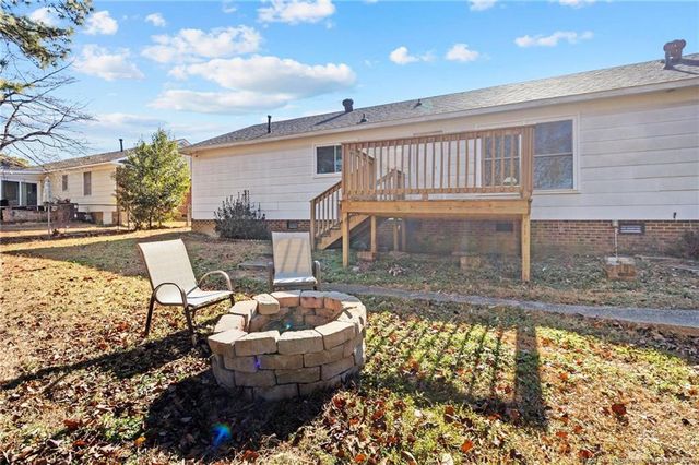 5196 Remington Road, Fayetteville, NC 28311