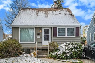 1341 Oakley Road, Clawson, MI 48017