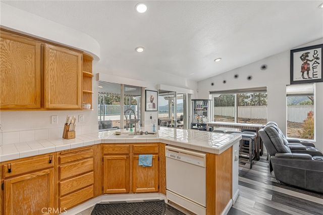29484 Mariners, Lake Elsinore, CA 92530