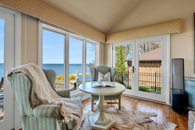 6039 SUNSET SHORES ROAD, Luxemburg, WI 54217