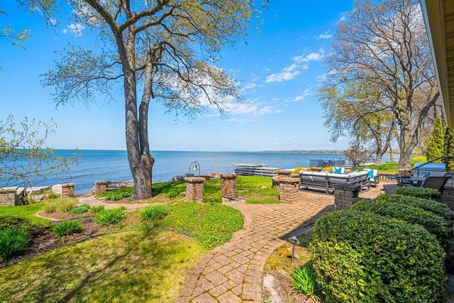 6039 SUNSET SHORES ROAD, Luxemburg, WI 54217