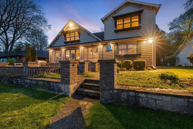 6039 SUNSET SHORES ROAD, Luxemburg, WI 54217