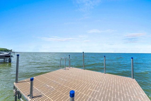 6039 SUNSET SHORES ROAD, Luxemburg, WI 54217