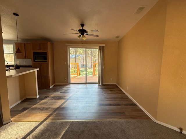 7623 Prairie Dog Drive, Bonanza, OR 97623