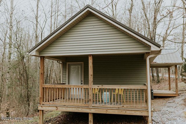 866 Wilderness Rd, Mammoth Cave, KY 42259