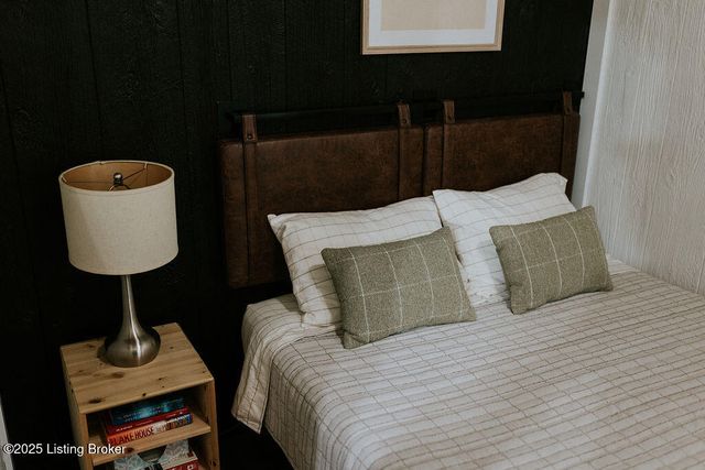 866 Wilderness Rd, Mammoth Cave, KY 42259