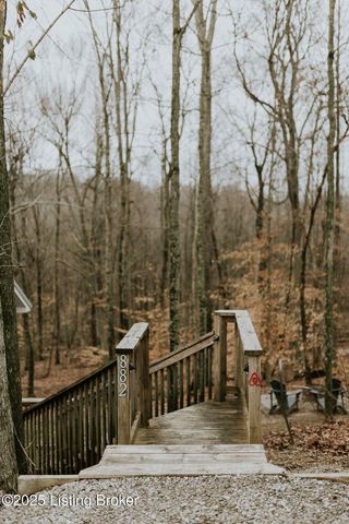 866 Wilderness Rd, Mammoth Cave, KY 42259