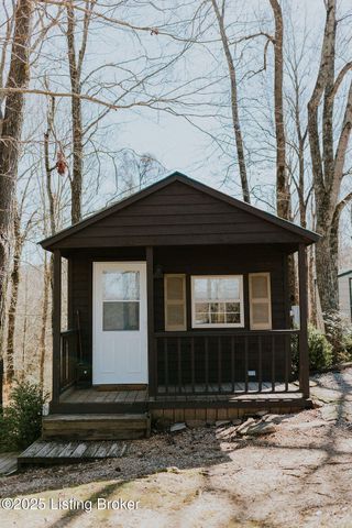 866 Wilderness Rd, Mammoth Cave, KY 42259