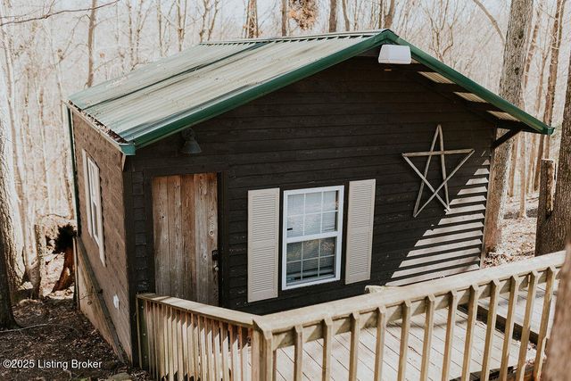 866 Wilderness Rd, Mammoth Cave, KY 42259