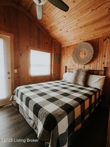 866 Wilderness Rd, Mammoth Cave, KY 42259