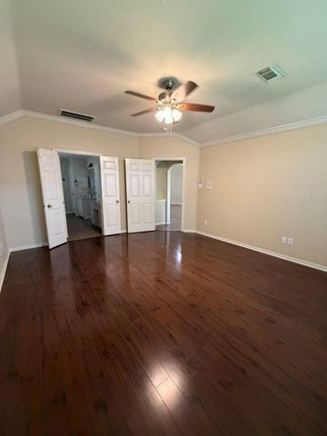 1626 Tynemouth Drive, Pasadena, TX 77504