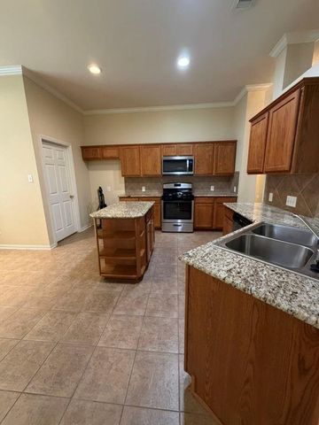 1626 Tynemouth Drive, Pasadena, TX 77504