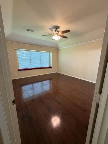 1626 Tynemouth Drive, Pasadena, TX 77504