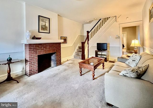 349 CHESTNUT ST, West Reading, PA 19611