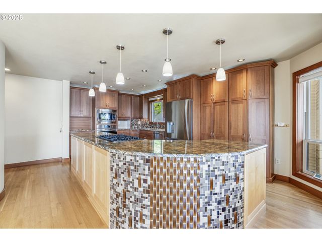 13921 Se 38TH St, Vancouver, WA 98683