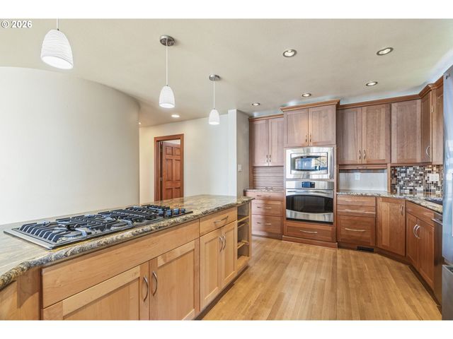 13921 Se 38TH St, Vancouver, WA 98683