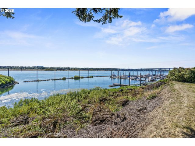 13921 Se 38TH St, Vancouver, WA 98683