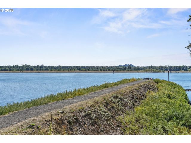 13921 Se 38TH St, Vancouver, WA 98683