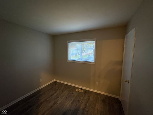 8138 E 34th Street, Indianapolis, IN 46226