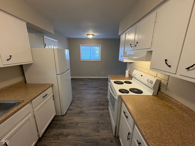 8138 E 34th Street, Indianapolis, IN 46226