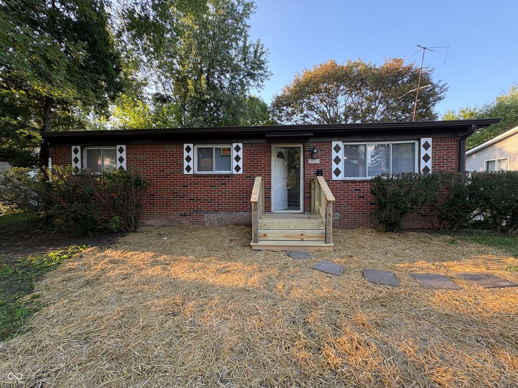 8138 E 34th Street, Indianapolis, IN 46226