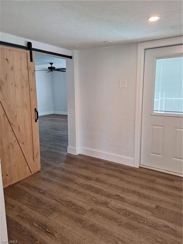 1038 Sumica DR, Fort Myers, FL 33919
