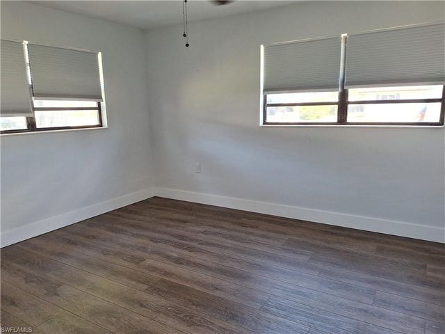 1038 Sumica DR, Fort Myers, FL 33919
