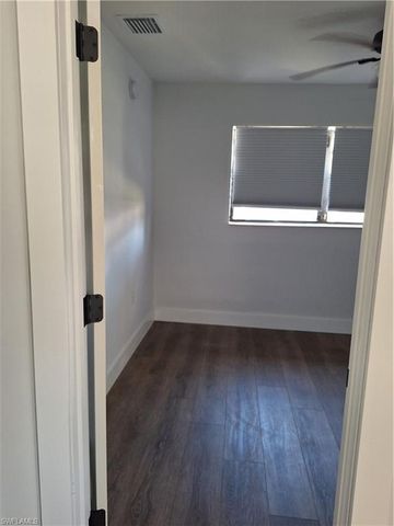 1038 Sumica DR, Fort Myers, FL 33919